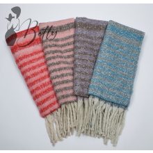 Csíkos, kötött sál