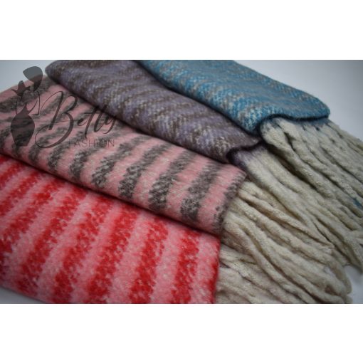 Csíkos, kötött sál