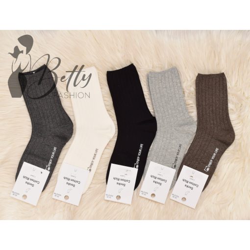 Bordázott anyagú, egyszínű zokni 5 pár/csomag