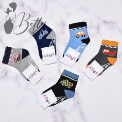 Kisautó mintás, csúszásgátlós babazokni 5 pár/csomag